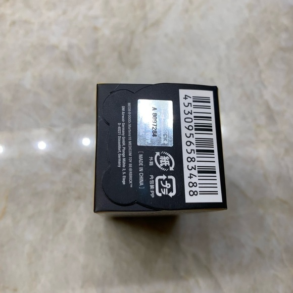 DR. MARTENS BE@RBRICK COLLECTIBLE FIGURE - Picture 9 of 10